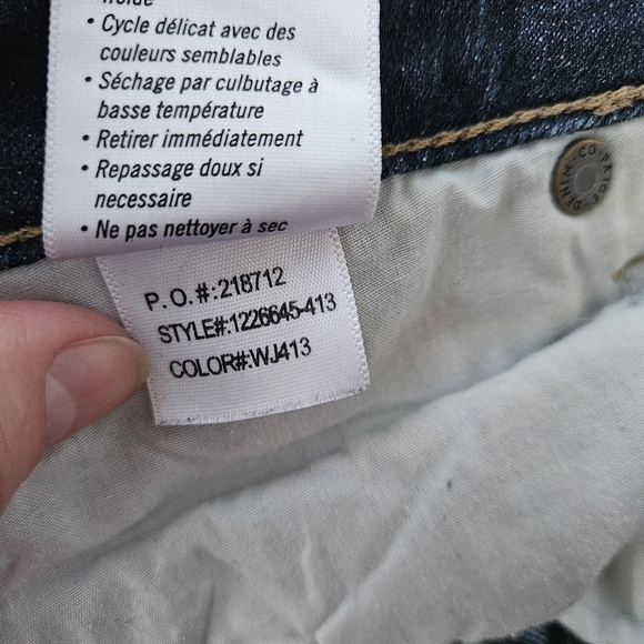 Paige 28 denim shorts - Picture 5 of 8